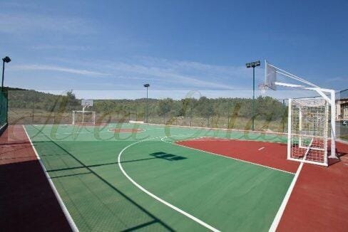 CREATOR: gd-jpeg v1.0 (using IJG JPEG v62), quality = 85