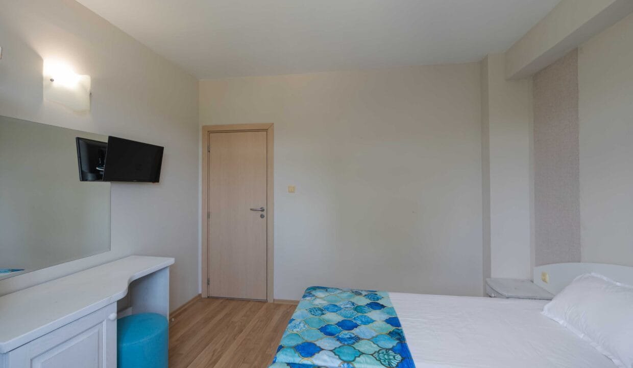 151ae9ff445f902a0bc40fb13fc884a2_3840x3840f__DSC4436-1