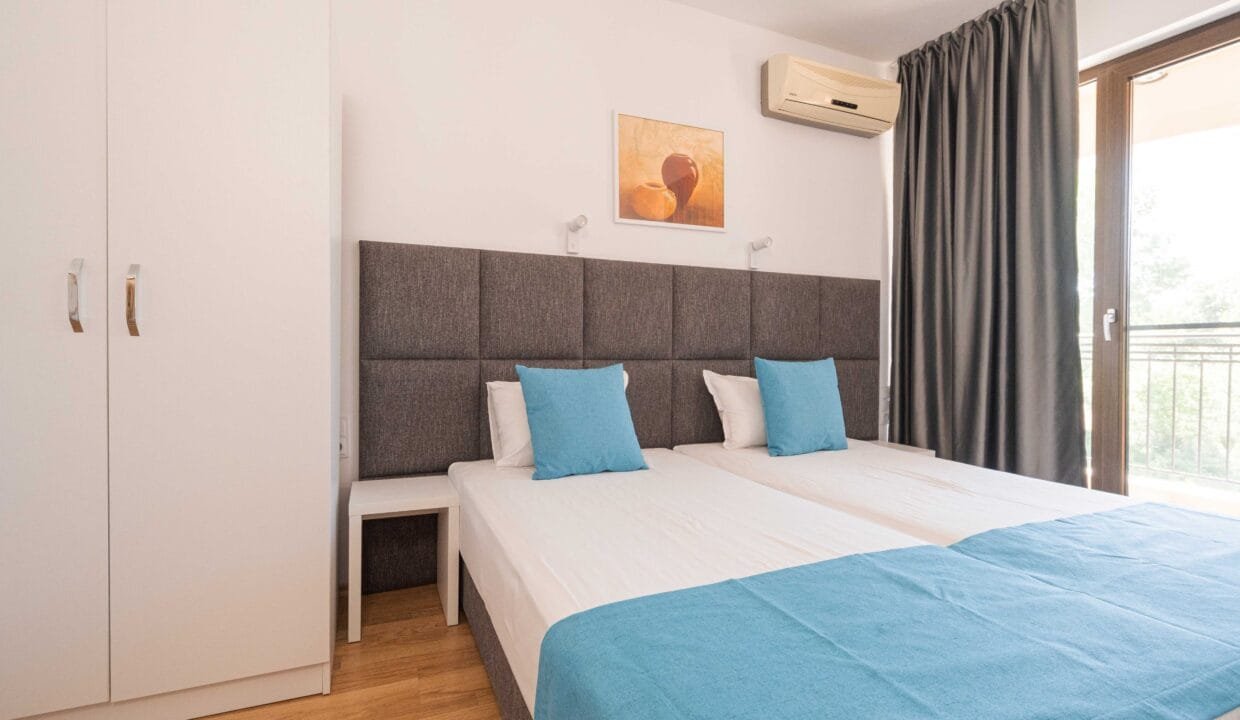 64961d1ab239aae6aae2ced2b152cd61_3840x3840f__DSC4289-1