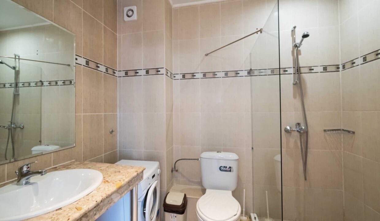 68bb602b4cc4d2b29ae611b3b071e4ee_3840x3840f__DSC4279-1