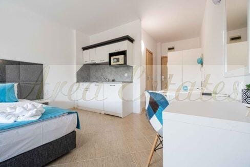 c8b1be02f5cc473e35b01c1cc157942c_3840x3840f_DSC_6406