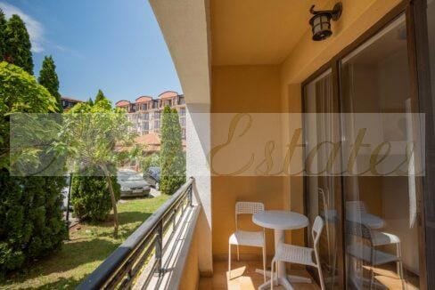 f7b40ecc74c2898a3288ee39f0c5b93d_3840x3840f__DSC4458-1