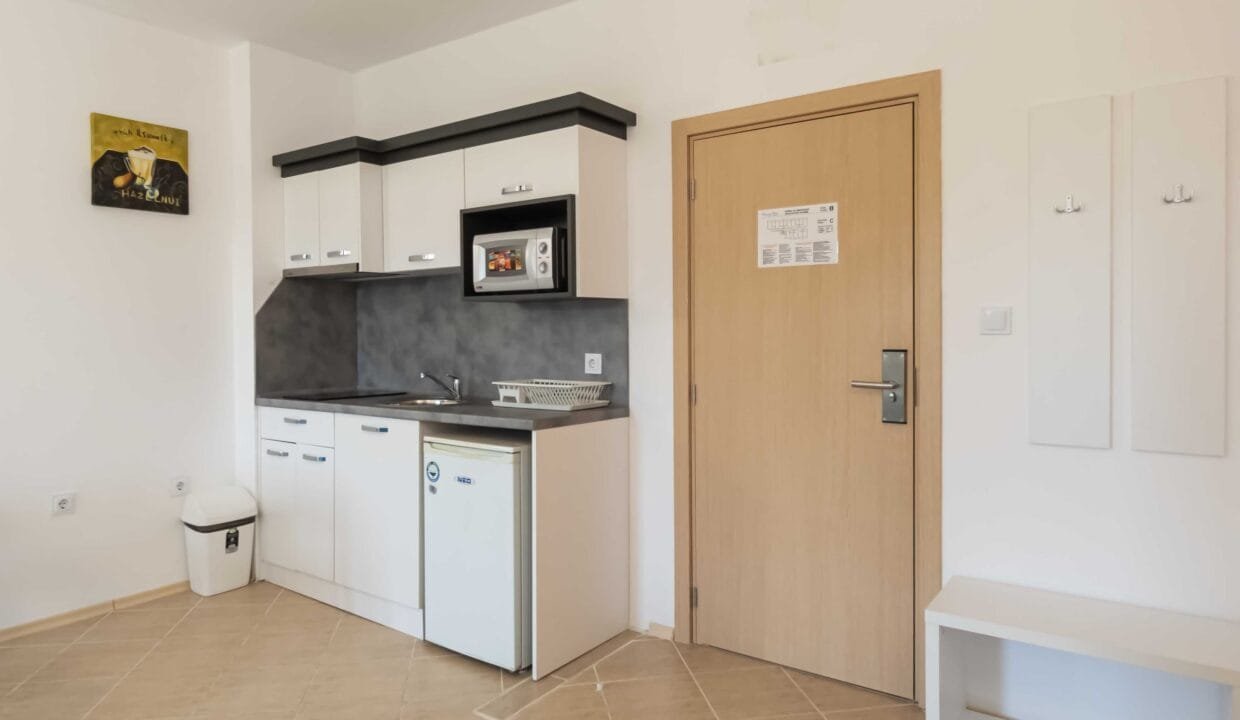 f9d8ef937d6c2457cd4edb819004f518_3840x3840f__DSC4292-1